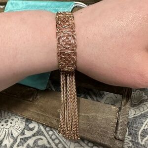 Kendra Scott bracelet Isabella Fringe rose gold signature logo snap on